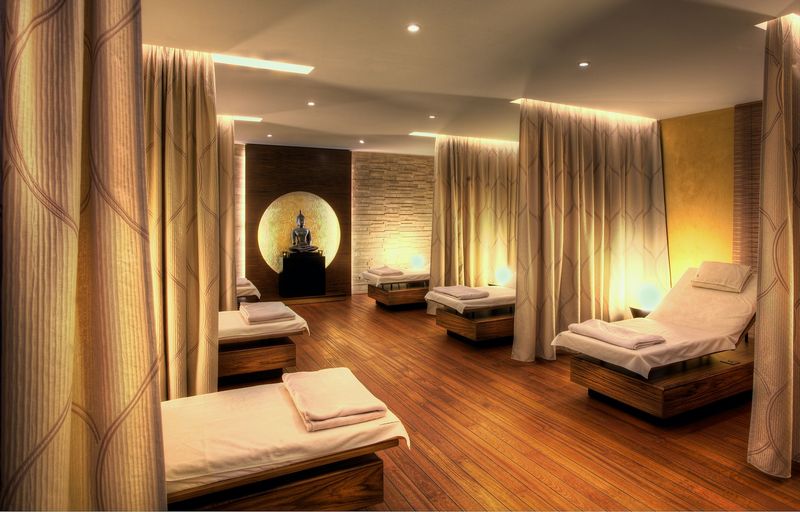 В чём преимущества лимфодренажного массажа? В чём преимущества лимфодренажного массажа?